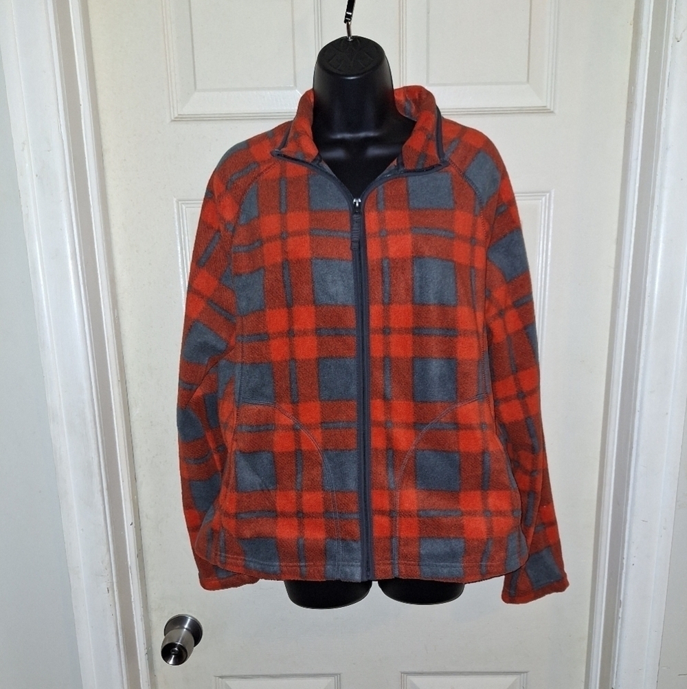 Merona flannel zip up shacket size large.